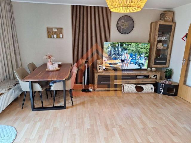Gemütliche 2 Zimmer Wohnung mit Balkon und Stellplatz