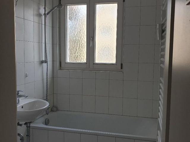 Gemütliche 2 Zimmer Wohnung mit Balkon in Hohenkreuz!