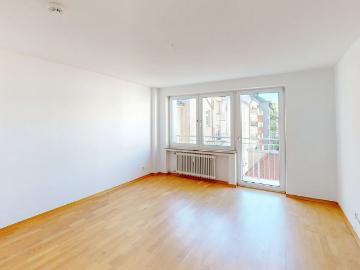Gemütliche 2 Zimmer Wohnung mit Innenhofbalkon