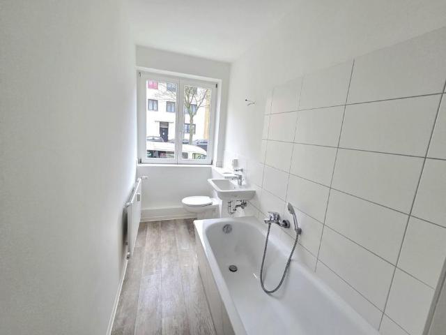 Gemütliche 2 Zimmer Wohnung mit Loggia in Chemnitz Hilbersdorf!