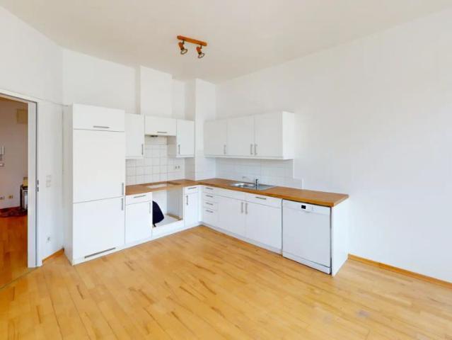Gemütliche 2 Zimmer Wohnung zentral begehbar