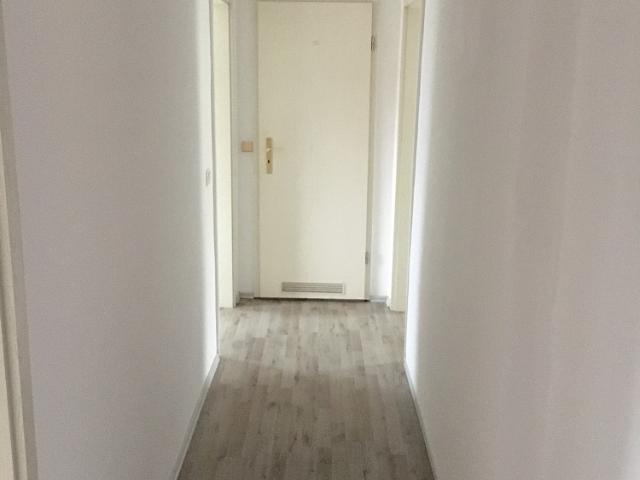 Gemütliche 2 Zimmerwohnung mit Balkon in ruhiger Lage zu vermieten!