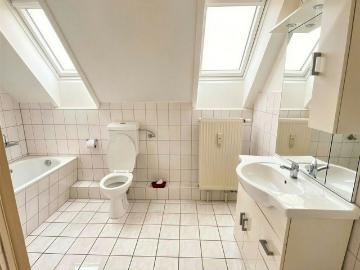 Gemütliche 2 Zimmerwohnung mit EBK im Grünen
