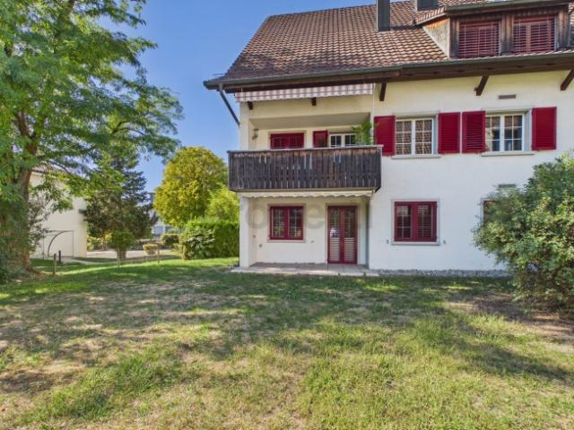Gemütliche 3.5 Zimmer Gartenwohnung mit Kamin und Gestaltungspotenzial
