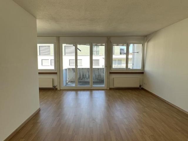 Gemütliche 3.5 Zimmer Wohnung an ruhiger Lage