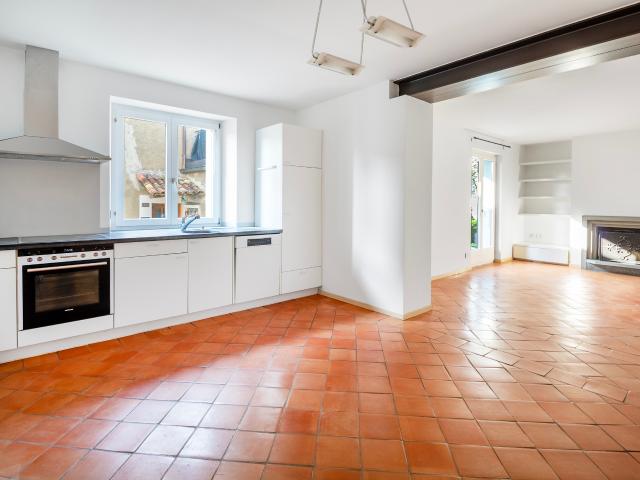 Gemütliche 3,5 Zimmer Wohnung im Zentrum mit Terrasse