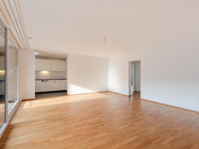 Gemütliche 3.5 Zimmer Wohnung mit Balkon in Bern Brünnen