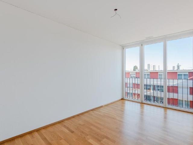 Gemütliche 3.5 Zimmer Wohnung mit Balkon in Bern Brünnen