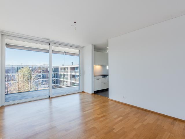 Gemütliche 3.5 Zimmer Wohnung mit Balkon in Bern Brünnen