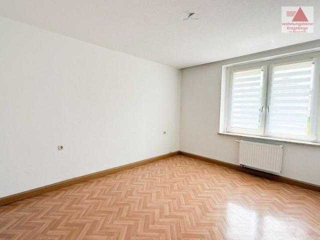 Gemütliche 3 Raum Wohnung mit Blick ins Grüne in Cunersdorf