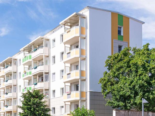 Gemütliche 3 Raum Wohnung mitten in der Stadt ab Dezember frei!