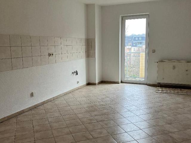gemütliche 3 Raumwohnung im Dachgeschoss sucht neue Mieter