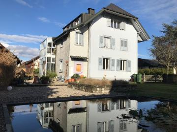 Gemütliche 3 Zimmer Dachwohnung mit Fernsicht in Herzogenbuchsee