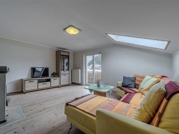 Etagenwohnung zum Verkauf in 6371 - Balkon