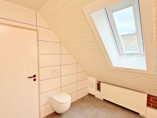 Gemütliche 3 Zimmer Dachgeschosswohnung mit Blick ins Grüne in Homberg Ohm – Erbenhausen