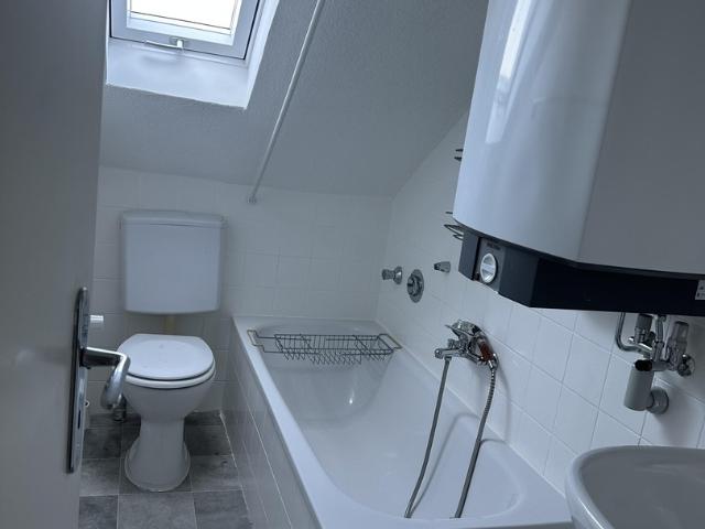 Gemütliche 3 Zimmer DG Wohnung