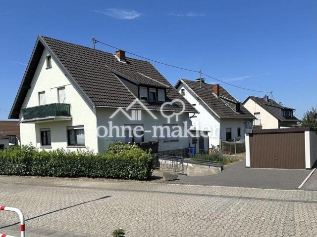Gemütliche 3 Zimmer Erdgeschosswohnung mit Garten und Carport in Niederlützingen