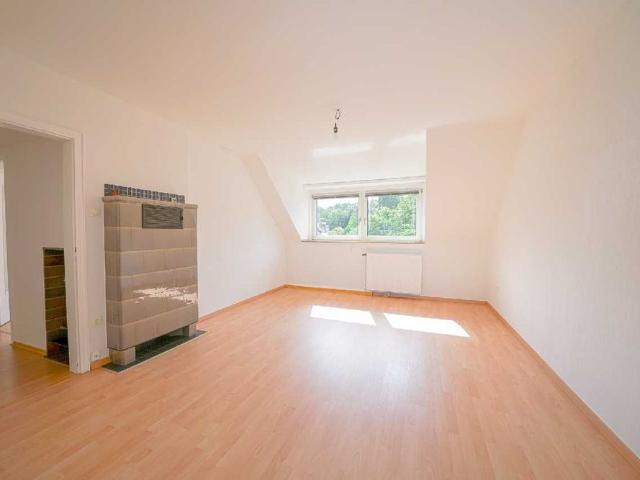 Gemütliche 3 Zimmer Wohnung in grüner Lage von Rath