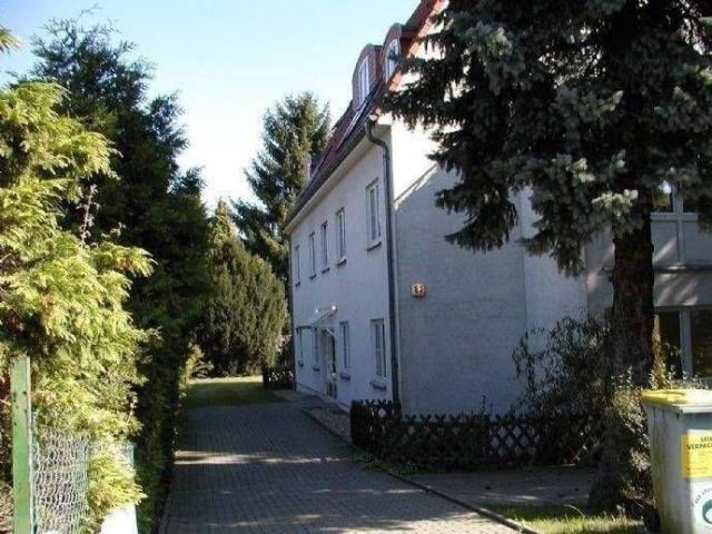 GEMÜTLICHE 3 Zimmer Wohnung in grüner Wohnlage von Berlin Buckow im 1.OG