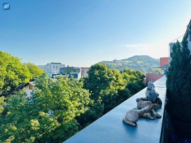 Gemütliche 3 Zimmer Wohnung mit Balkon und TG Stellplatz in Altstadtnähe Salzburg
