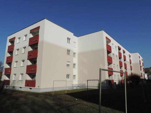 Gemütliche 3 Zimmer Wohnung mit Balkon – sofort bezugsbereit