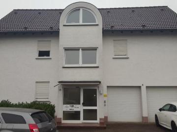 Gemütliche 3 Zimmer Wohung mit Blick ins Grüne