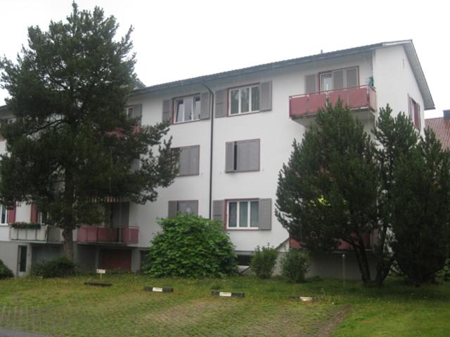 Gemütliche 3 Zimmerwohnung in Oftringen mit Parkplatz