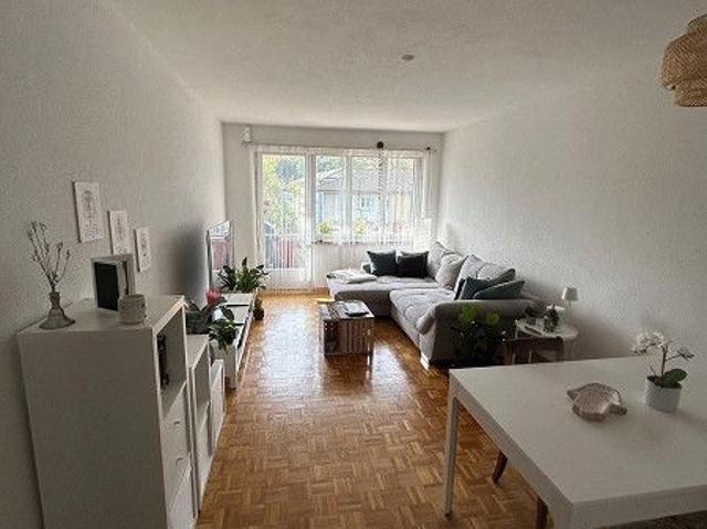Gemütliche 3 Zimmerwohnung mit Balkon in Ostermundigen