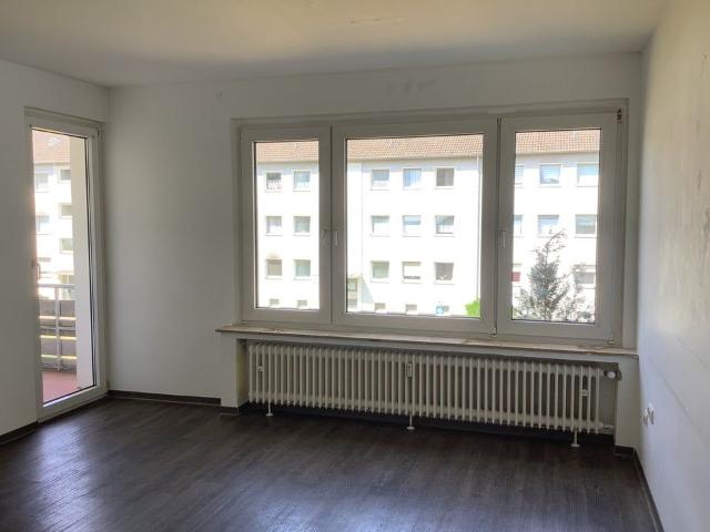 Gemütliche 3 Zimmerwohnung mit Balkon in grüner Lage von Senne