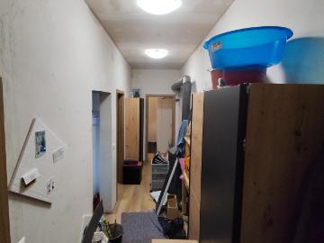 Gemütliche 40 m² Wohnung mit Kaminofen, 2 Parkplätzen und Smart Home Heizung – provisionsfrei