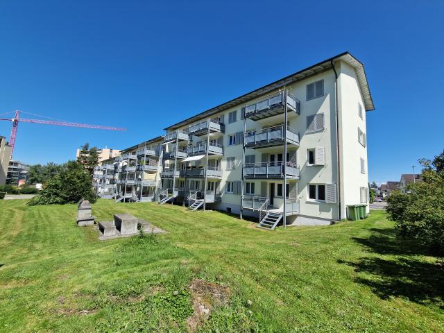 Gemütliche 4.0 Zimmerwohnung in Seenähe