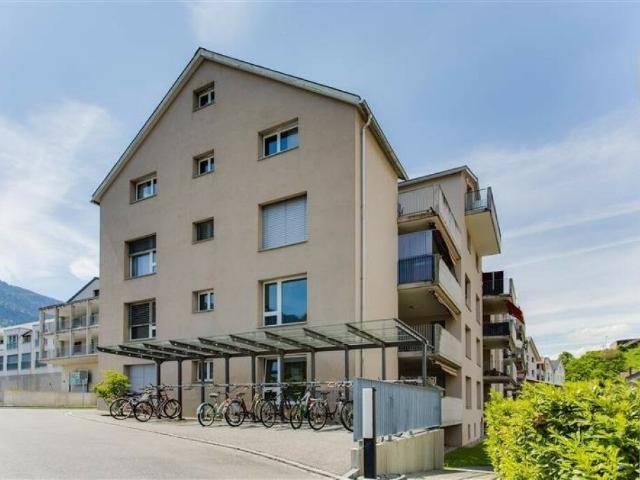 Gemütliche 4.5 Maisonettewohnung im Herzen von Domat/Ems