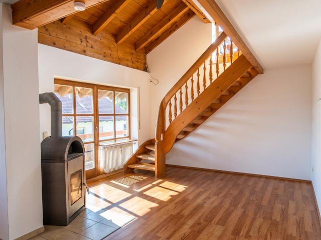 Gemütliche 4 Zimmer Maisonettewohnung mit zwei Balkonen