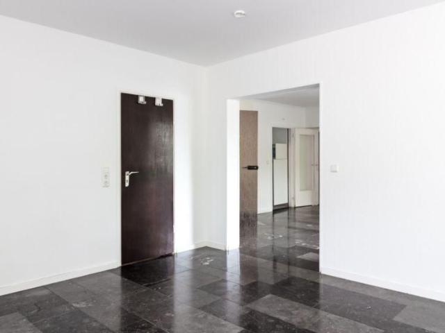 Gemütliche 4 Zimmer Wohnung mit Balkonen & Loggia – Ideal für Paare und kleine Familien