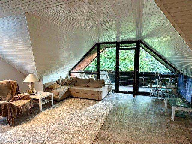 Gemütliche 4 Zimmer Wohnung mit Loggia