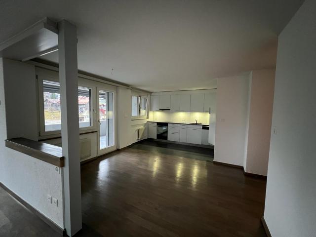 Gemütliche 5.5 Zimmer Wohnung zu vermieten