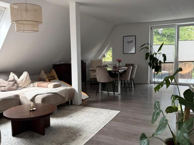 Gemütliche 5 Zimmer Maisonette Wohnung in Bremerhaven von privat