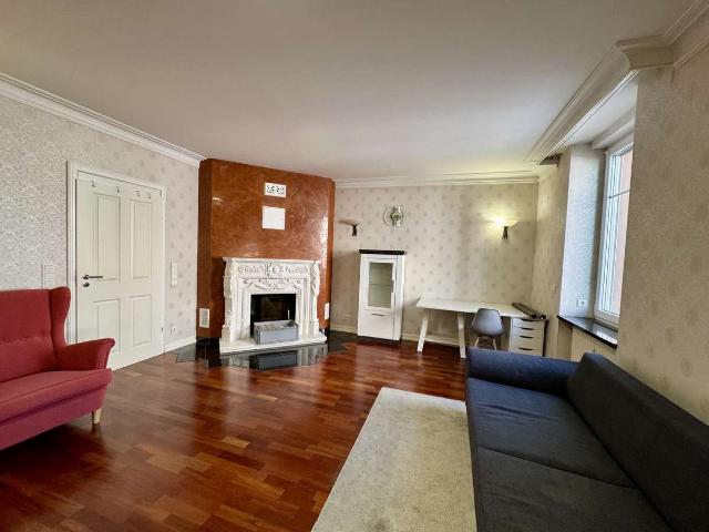 Gemütliches 44 m² Apartment Zimmer mit Kamin große Wohnküche & luxuriöses Gemeinschaftsbad