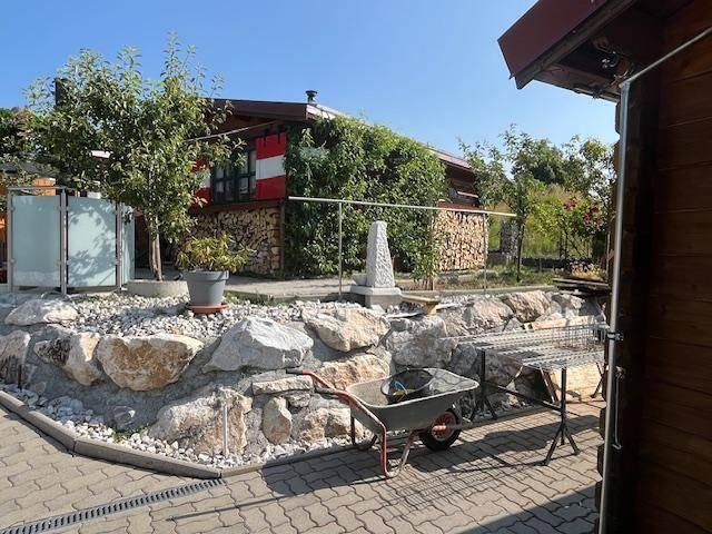 Gemütliches Tinyhouse mit großem Garten & Baugrund Nähe italienische Grenze