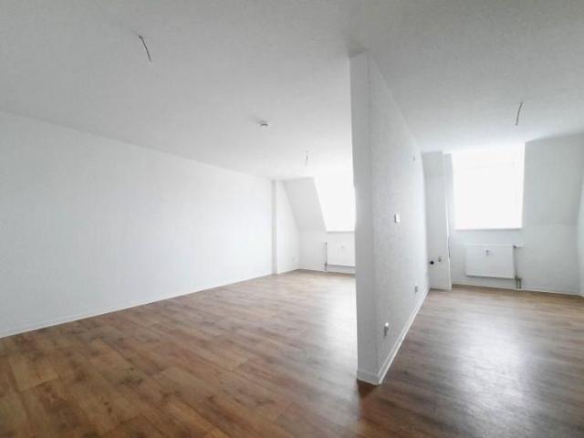 Gemütliches Wohnglück unterm Dach – Moderne 2 Zimmer Wohnung mit Charme