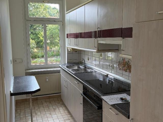 Gemütliches Wohnen im Herzen von Freiberg: Gepflegte Wohnung im 1. OG mit großem Garten