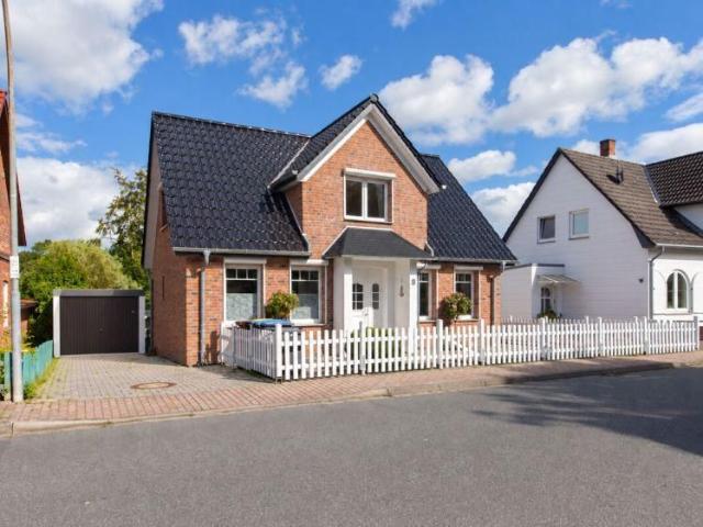 Gemütliches Zuhause mit Garten, Terrasse, Garage und eigener Sauna Hier fehlt es Ihnen an nichts