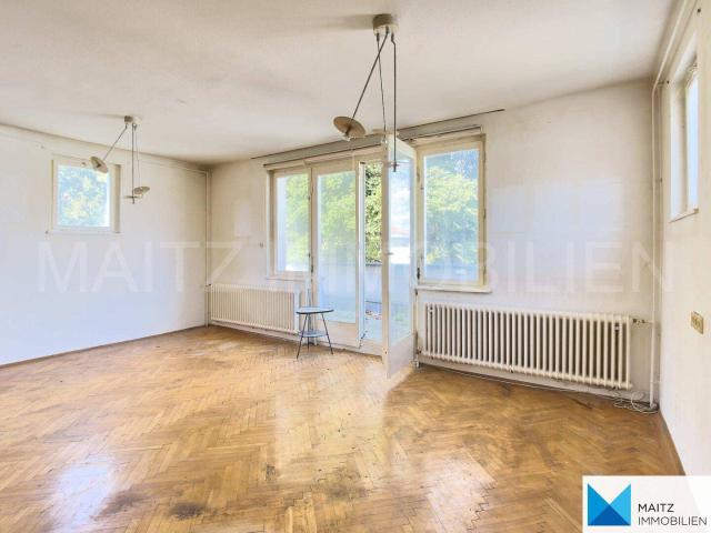 „Gemütliches Baumhaus“ Großgarconniere mit Terrasse in bester Hietziger Ruhelage | nahe Villa Schratt / Schönbrunn U4