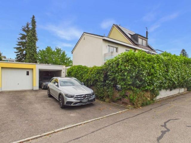 Gemütliches Einfamilienhaus mit eigenem Garten