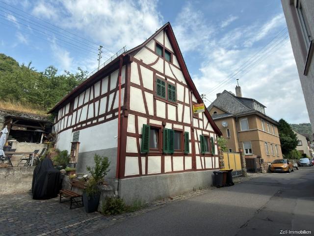 Gemütliches Einfamilienhaus mit Garage in Lorch