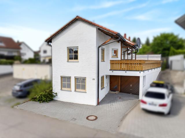 Gemütliches Einfamilienhaus mit großzügiger Dachterrasse