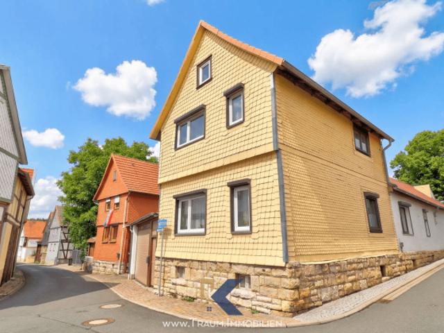 Gemütliches Einfamilienhaus mit Innenhof, Werkstatt und Garten in Bernterode!