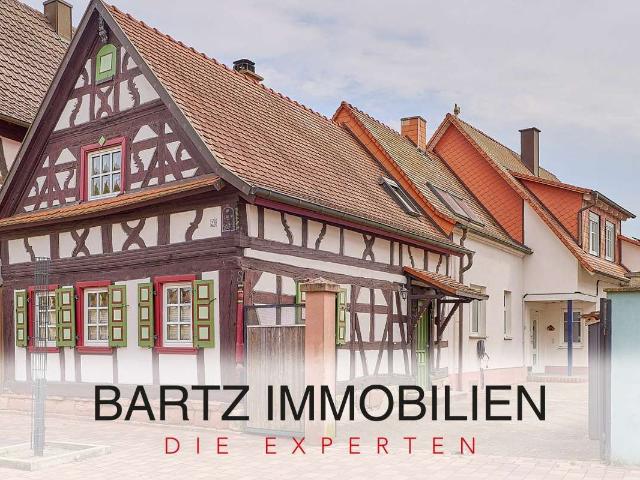 Gemütliches Einfamilienhaus mit schönem Gartenparadies & Pool