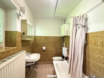 Gemütliches Einfamilienhaus mit 5 Zimmer, Garage und Holzhütte in sonniger erhöhter Ruhelage mit Weitblick