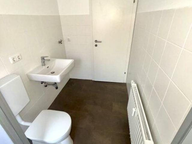 Gemütliches Familiendomizil nach hochwertiger Sanierung ab sofort bezugsbereit: 4 Zimmer Wohnung mit individuellem Gestaltungspotenzial und modernem Ambiente im grünen Steyr Münichholz!